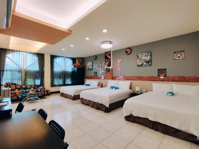 Huadong Homestay - image 1