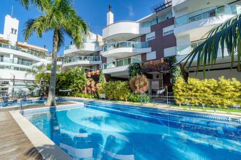 Apartamento em Condo com Piscina e Jacuzzi - Boulevard - image 12
