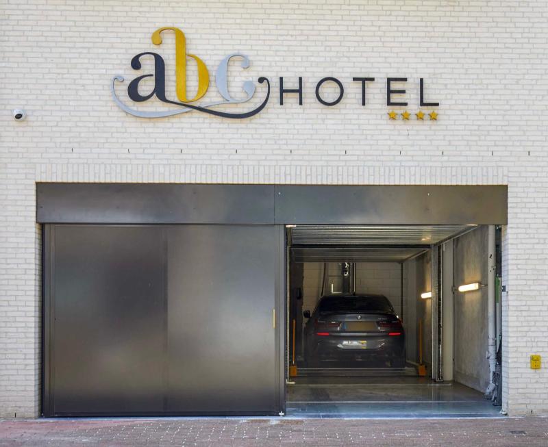 ABC Hotel - image 21