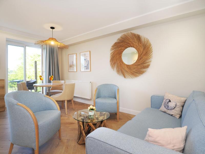 Family Suite with Sea View image 4