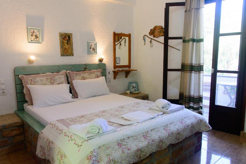 Spiros Rooms - image 40
