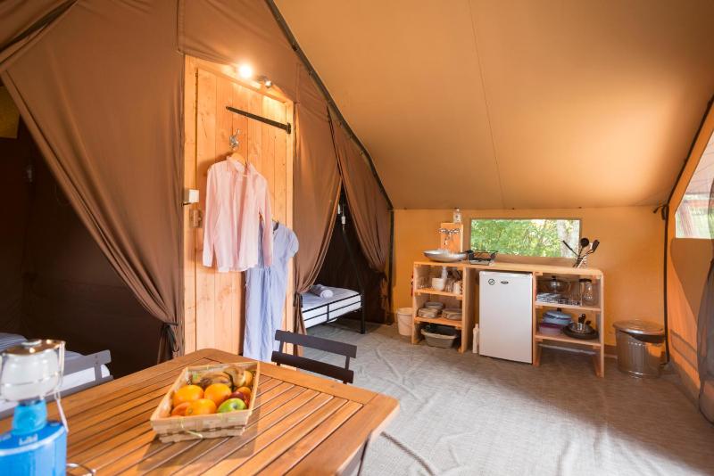 Tent image 4