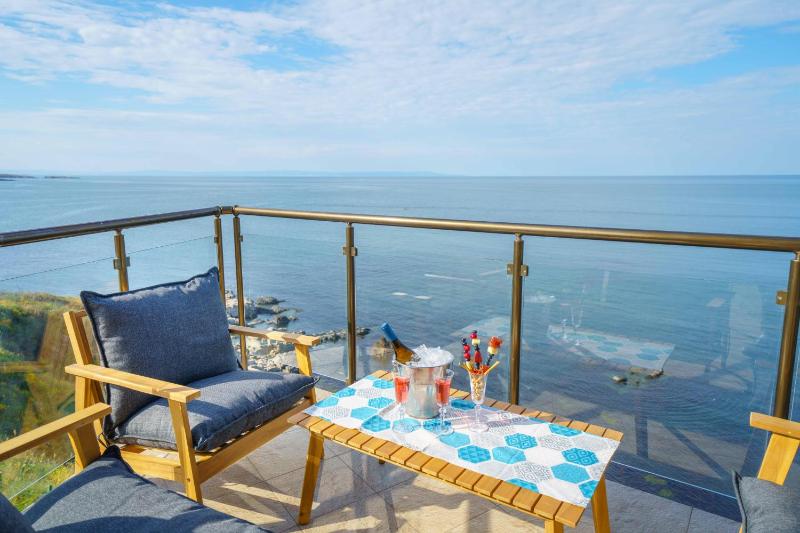 DOLPHIN BAY BOUTIQUE COMPLEX Sozopol - image 19
