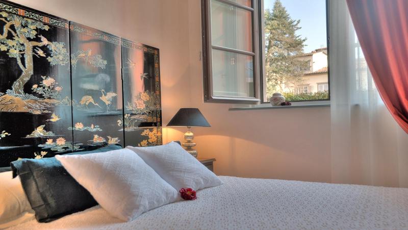 Casa Vera exquisite 2 bedrooms 2 baths apartment with garden A/C close to Parking - image 22