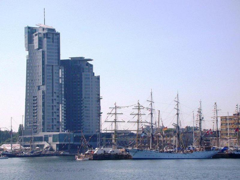 Sea Towers Apartamenty - image 7