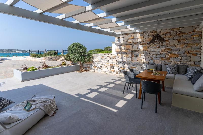Superior Villa with Sea View image 4