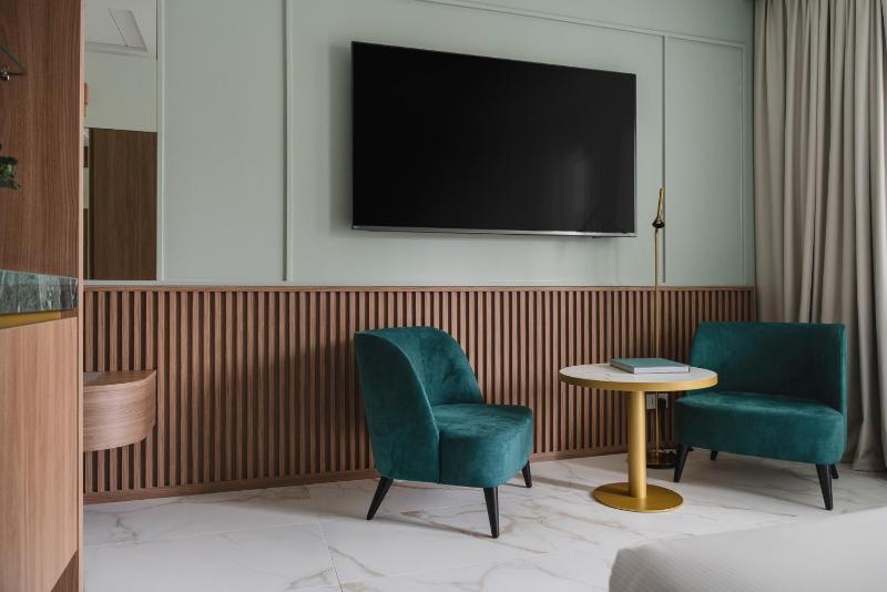 Junior Suite image 1