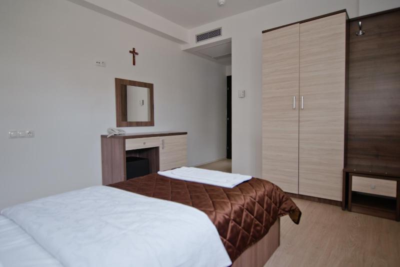 Single Room image 1