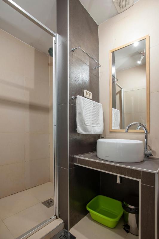 Studio with Terrace and Sea View image 3