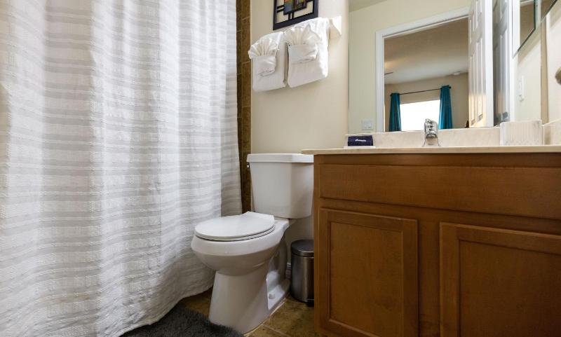 154YSD-Watersong home - image 27