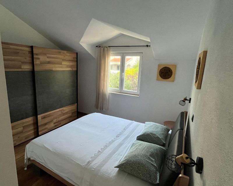 Apartment View - image 11