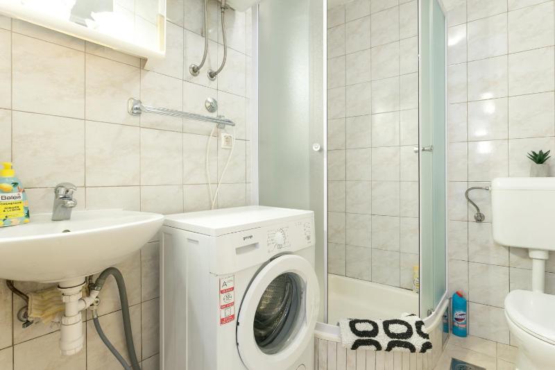 Apartments with WiFi Split - 7596 - image 6