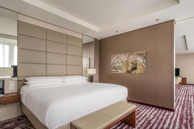 Panorama Suite image 1