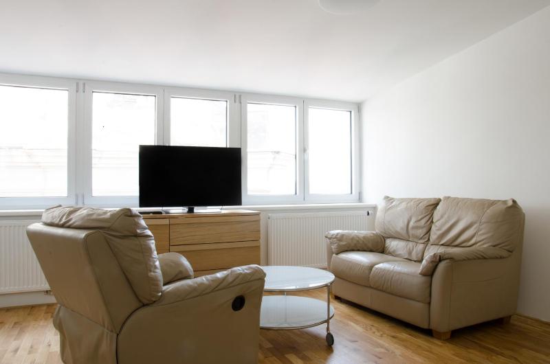 Business Apartment image 2