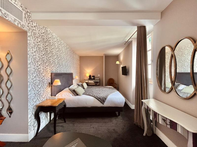 Prestige Double or Twin Room image 1