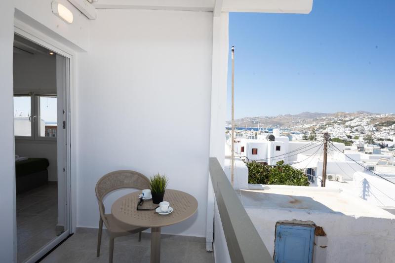Salvatore's Island House - image 6