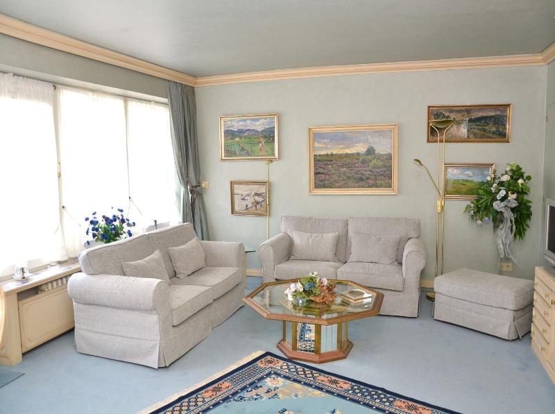 Studio Apartment image 1