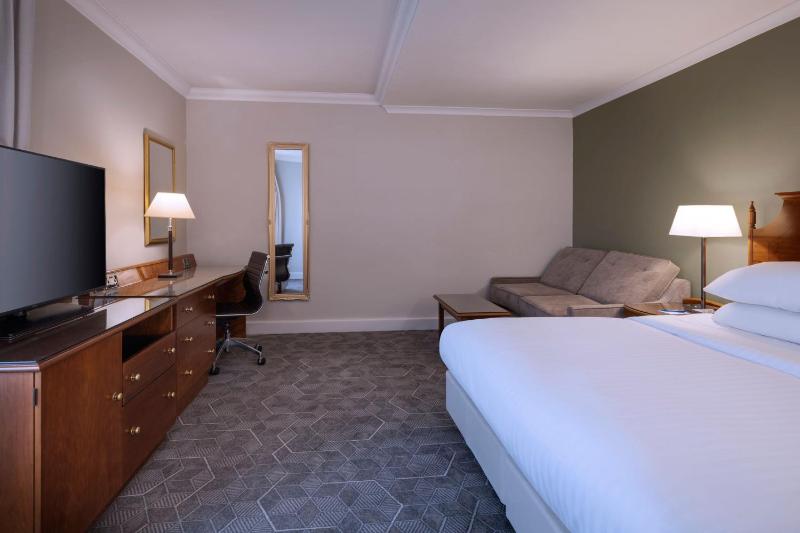 Superior Room image 3