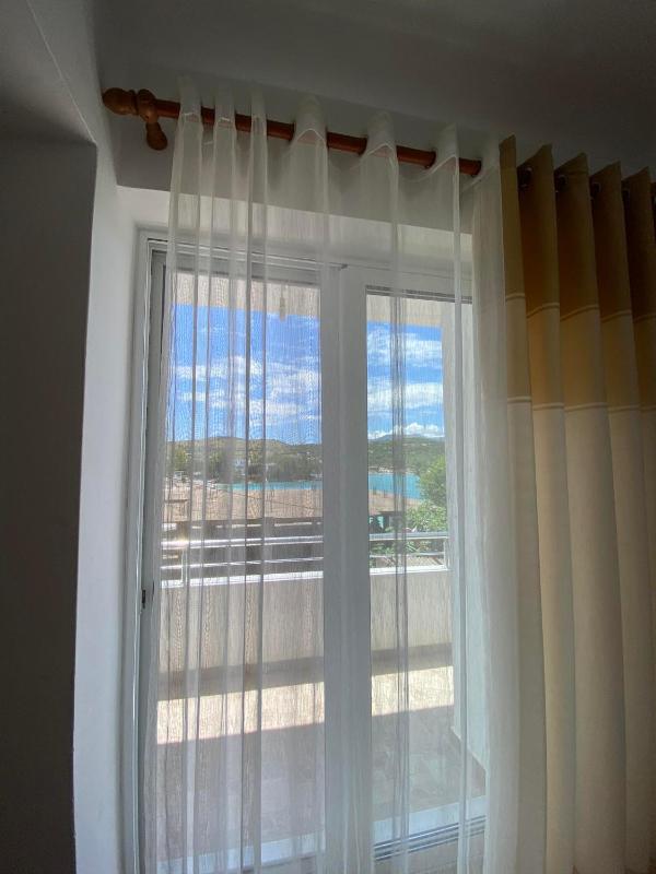 Seafront apartment - image 8