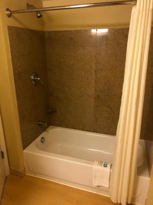 Queen Room with Two Queen Beds - Accessible/Non-Smoking  image 1
