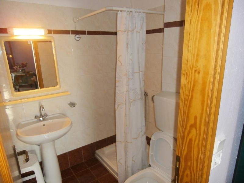 Studio (4 Adults) with Sea View image 4