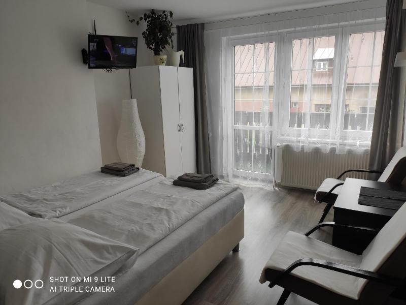 Two-Bedroom Apartment with Balcony image 4