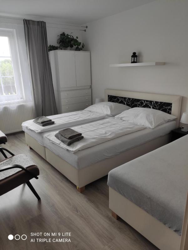 Two-Bedroom Apartment with Balcony image 1