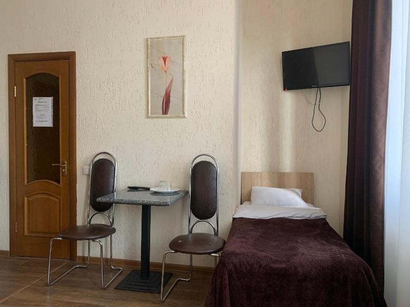 Budget Triple Room image 4