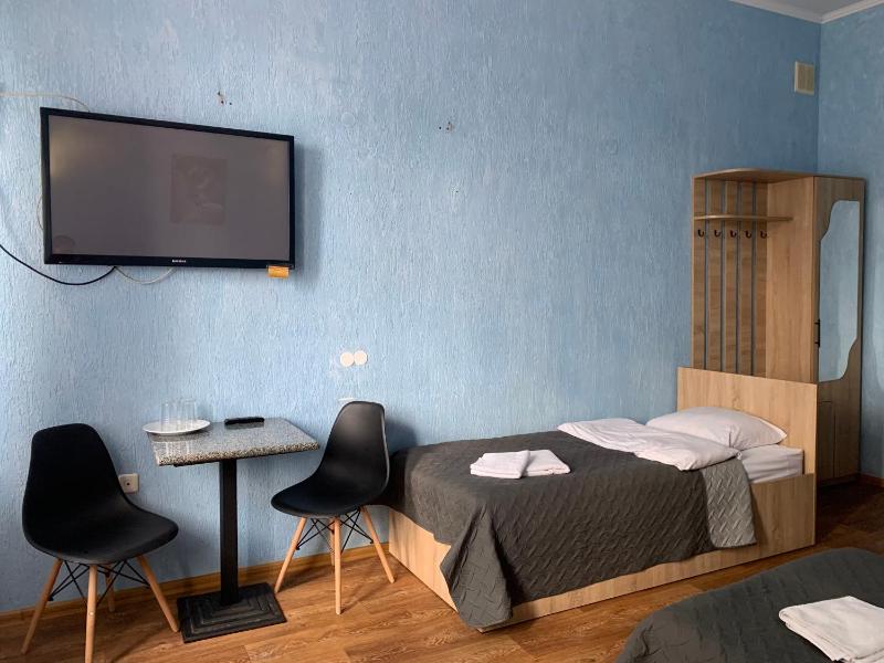 Budget Triple Room image 1