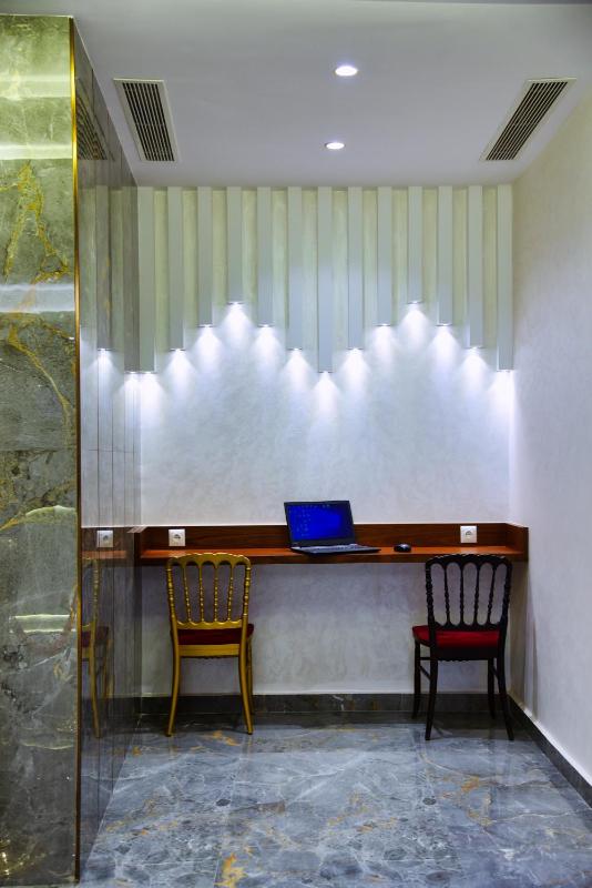 MIRANDA HOTEL - Tanger - image 6
