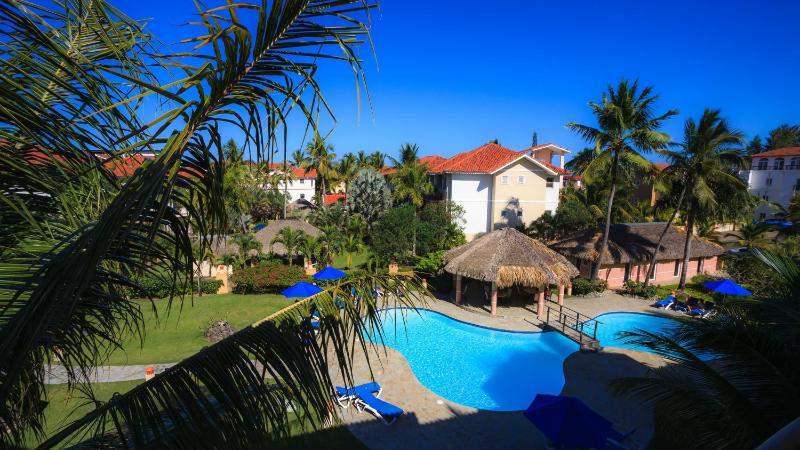 Ocean Dream Beachfront Studio with Balcony - image 11