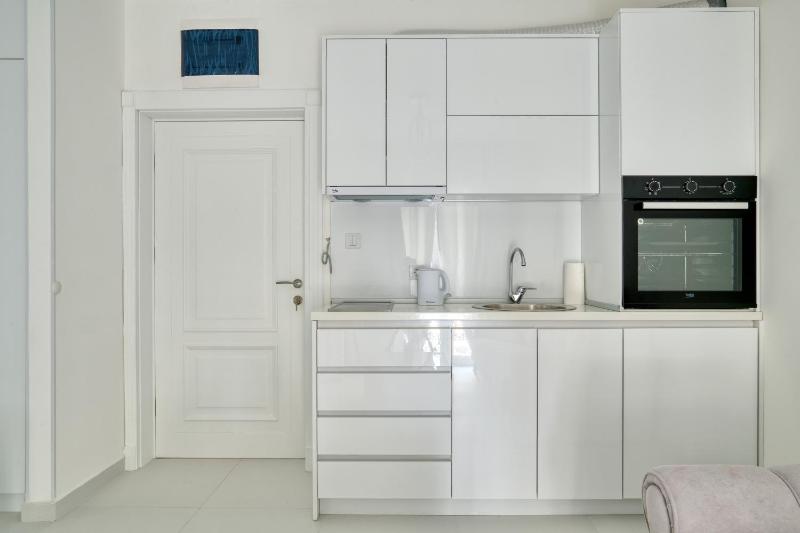 The Golden Luxury Apartments - image 13