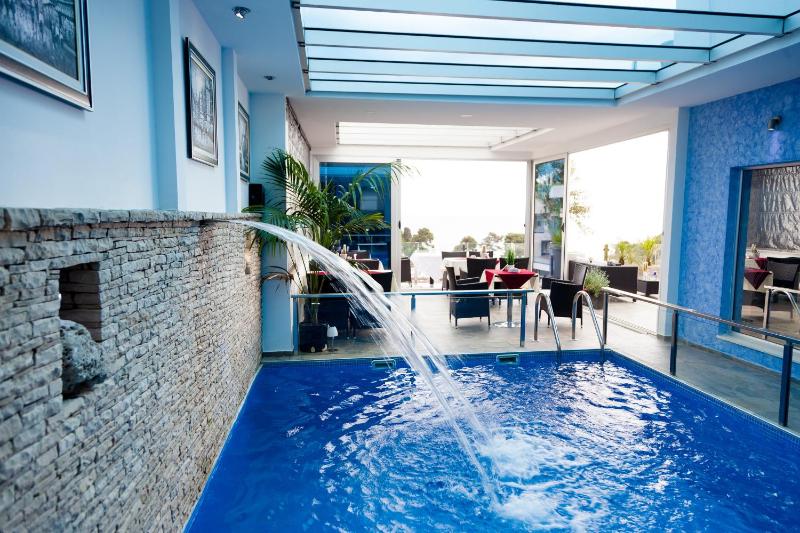 Duplex One-Bedroom Apartment with Terrace and Sea View image 2