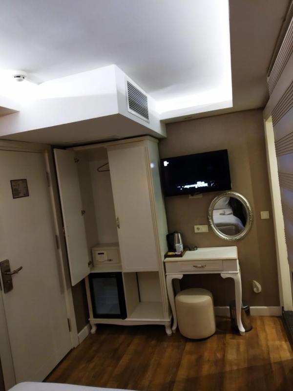 Deluxe Single Room image 4