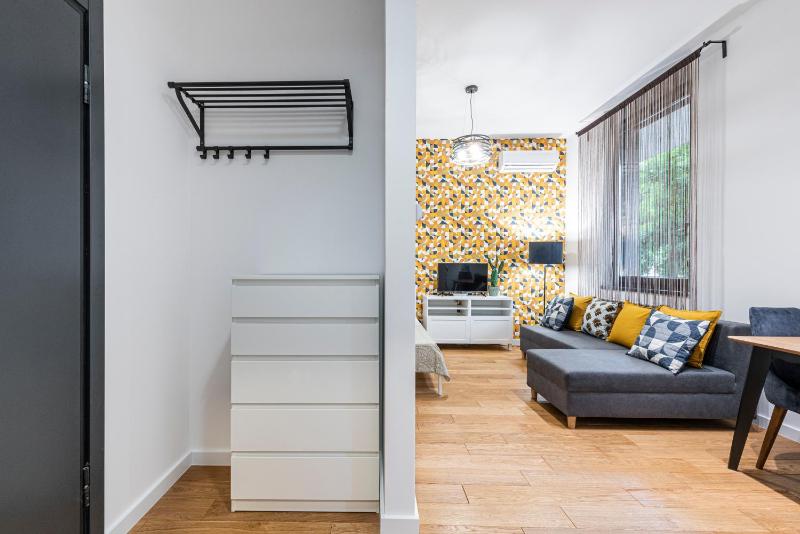 VERTIGO Modern Studio-Free private parking-Fast Wi-Fi - image 15