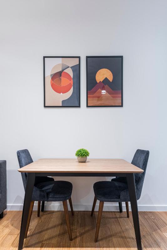 VERTIGO Modern Studio-Free private parking-Fast Wi-Fi - image 11