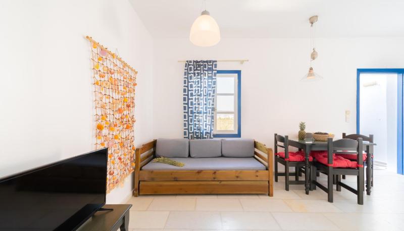 One-Bedroom Apartment image 1