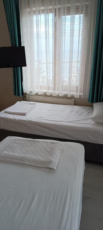 Triple Room image 2
