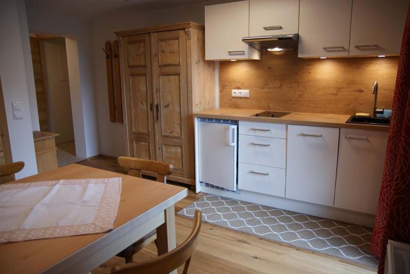 One-Bedroom Apartment image 3