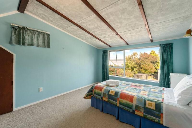 Charming Hideaway - image 17