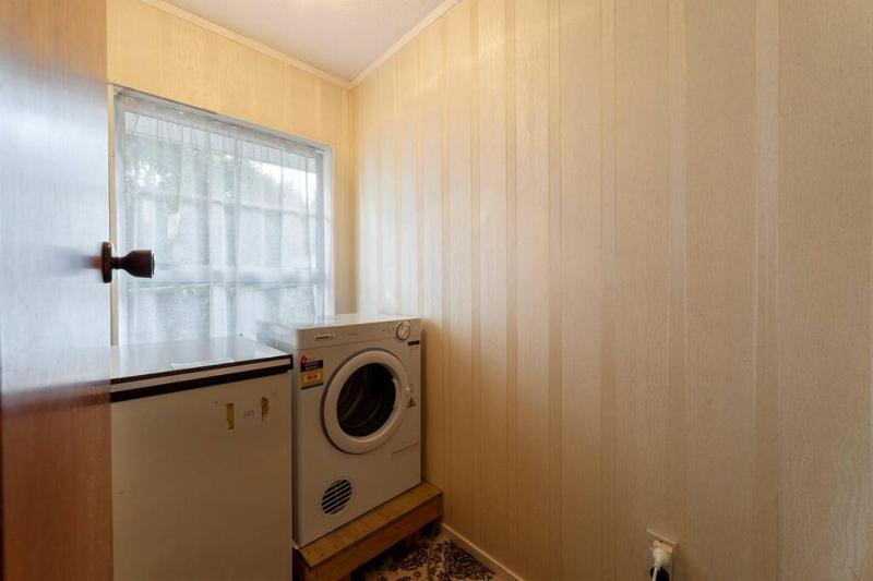 Charming Hideaway - image 2