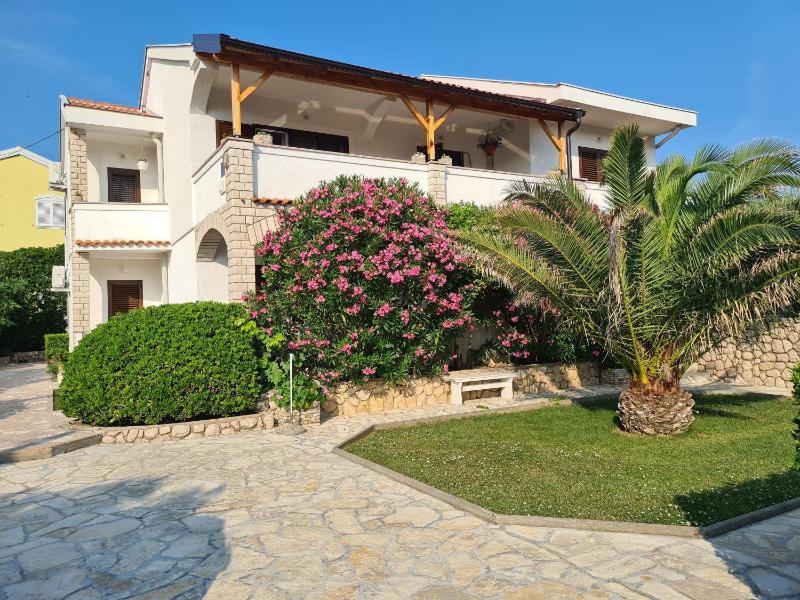 Apartments Ivo - image 1