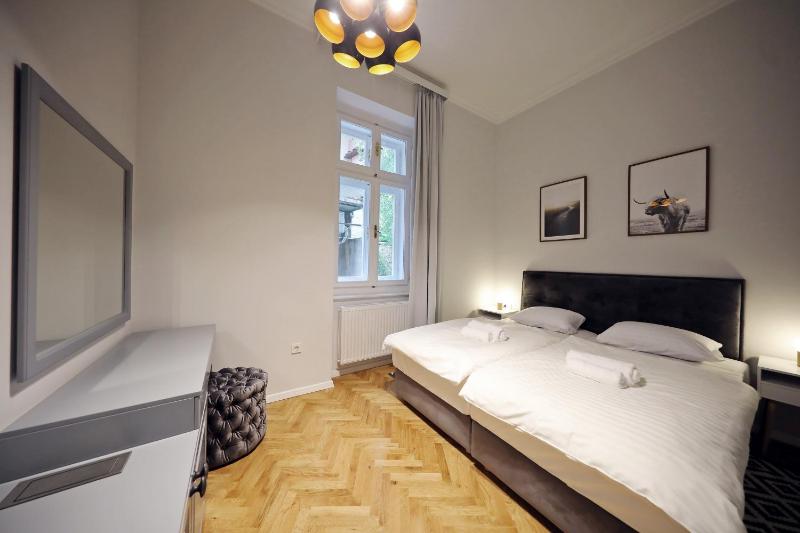Deluxe Apartment - Ilica street 82 image 1