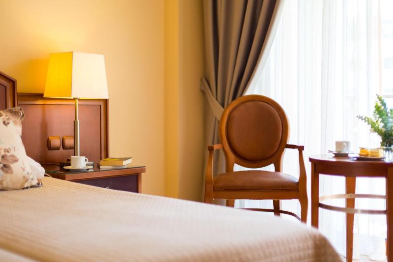 Standard  Room image 4