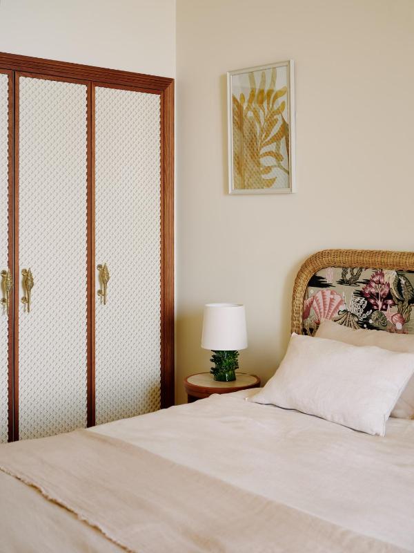 Superior Double Room with Full Sea View and Balcony image 3