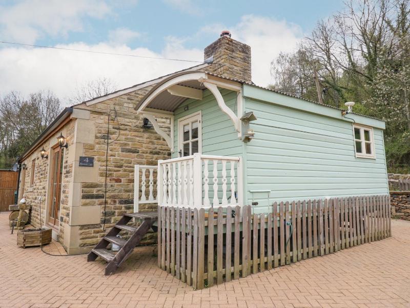 4 Pheasant Lane - image 3