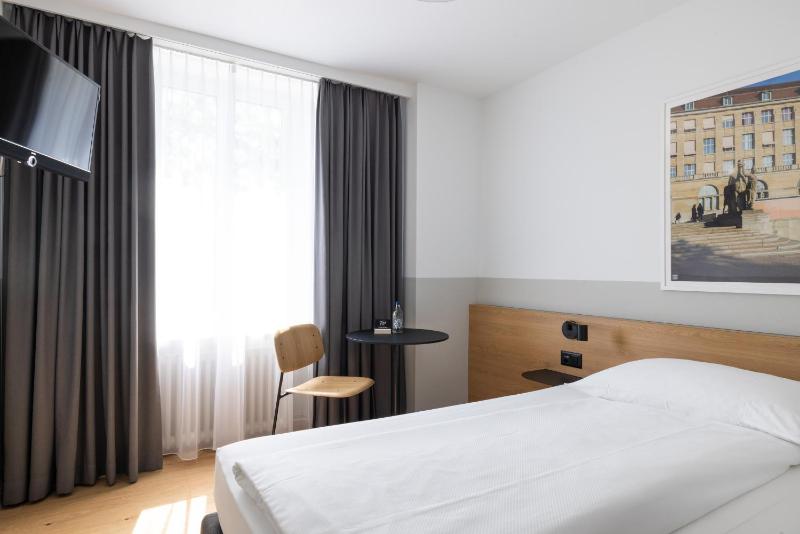Single Room Plus image 1