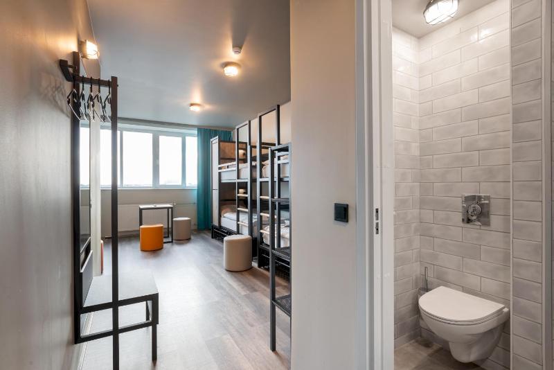 Bed in 4-Bed Dormitory Room image 3