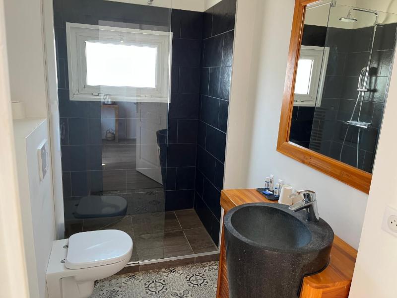 Superior Double or Twin Room image 4