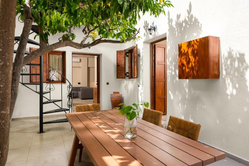 House Marigo Suites - image 11